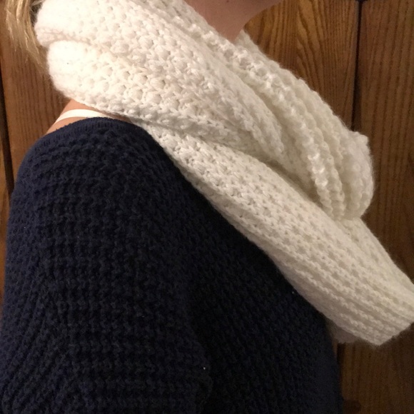 Scarf - Picture 2 of 2